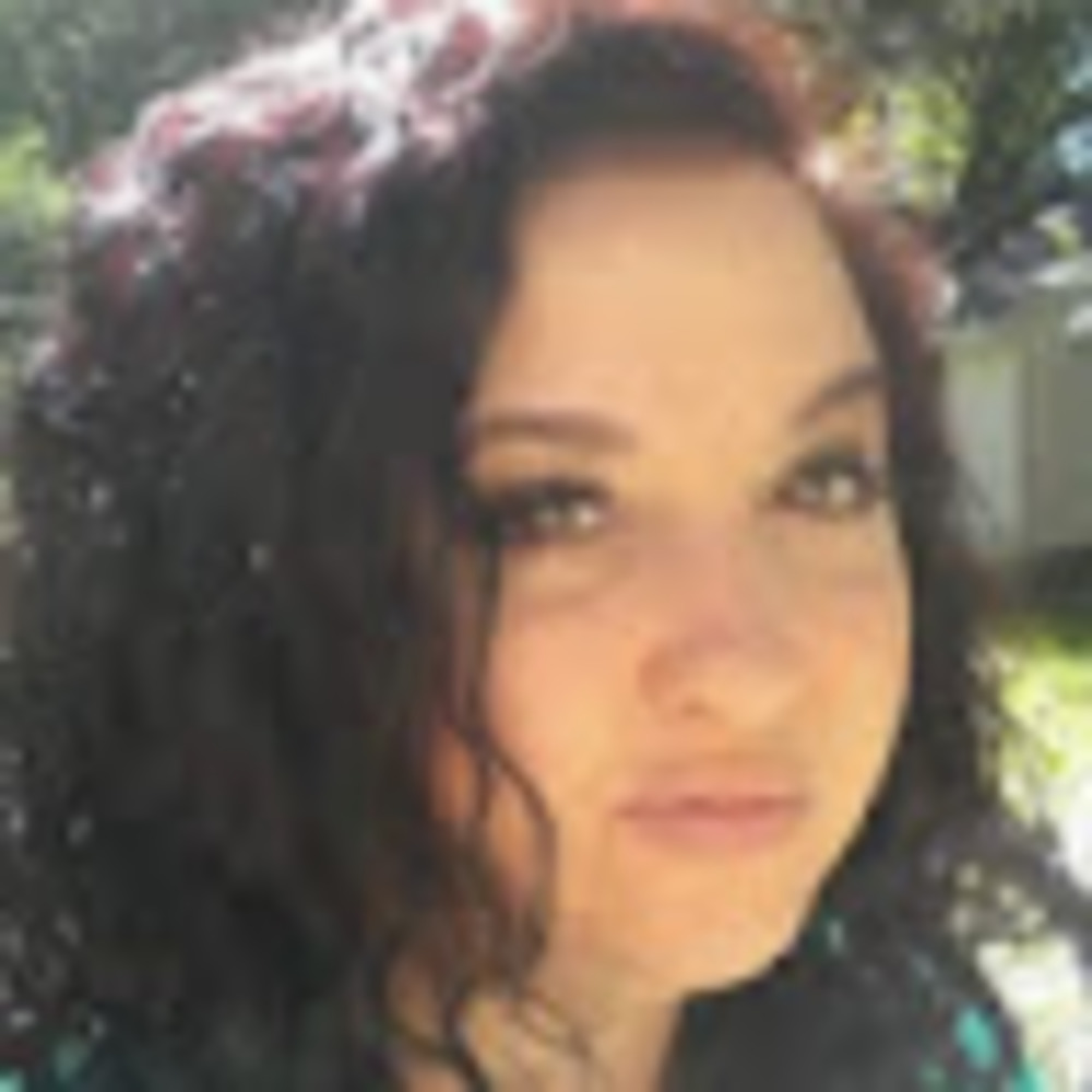 Meet your Posher, Dannielle